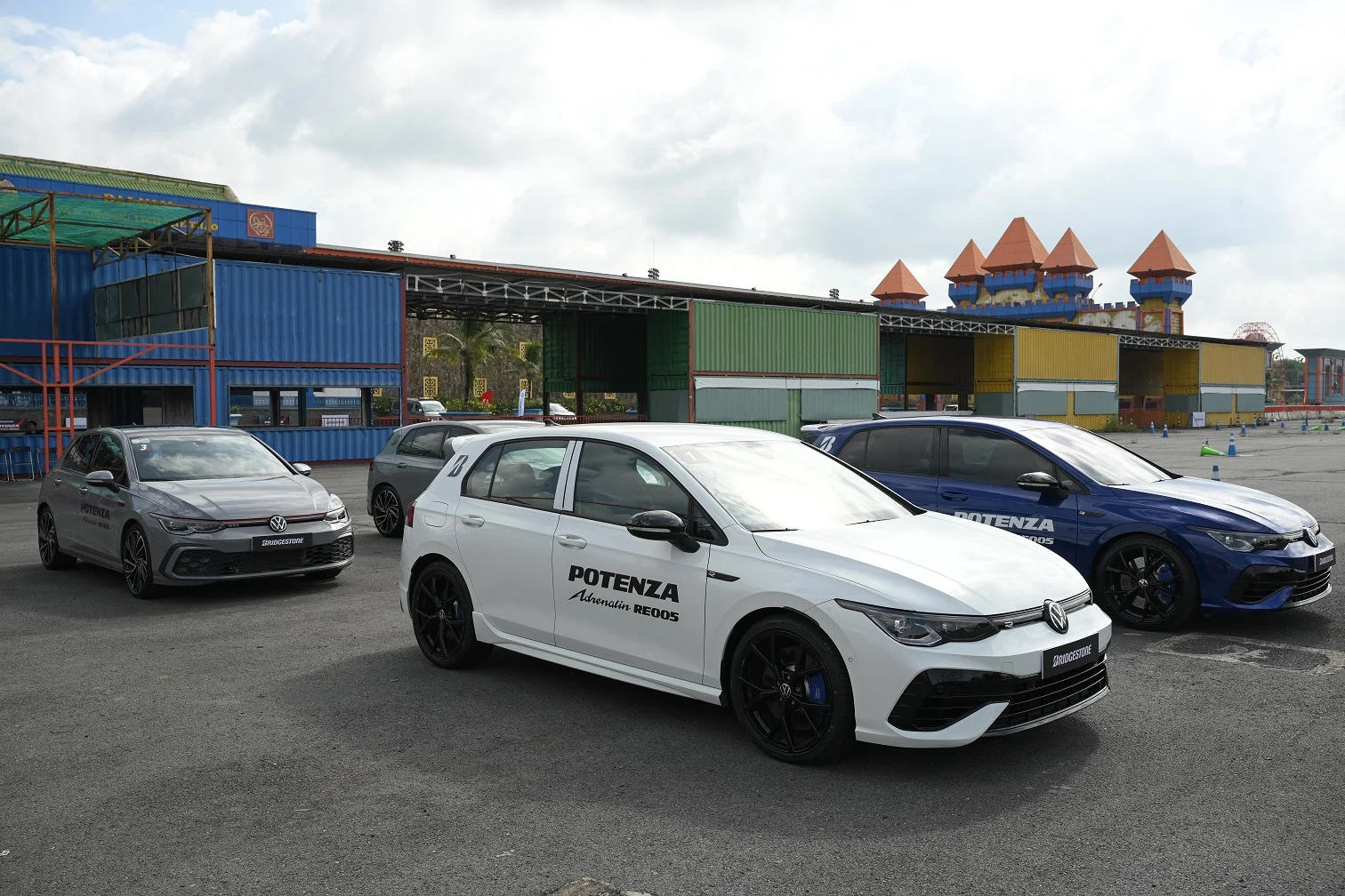 Bridgestone_RE005_1.webp