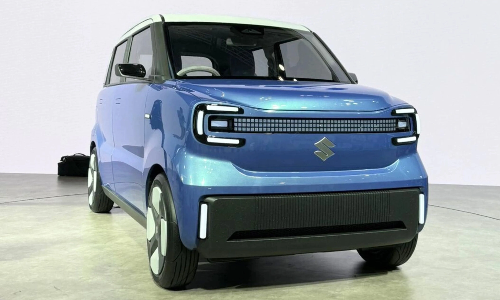 Suzuki_Vision_e-Sky_bản_concept_1.webp
